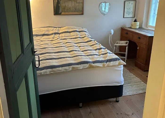 Peace And Nature In A Historic Feriehus